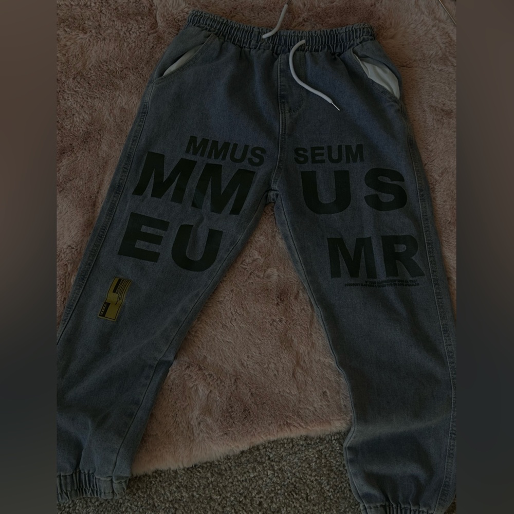 ‘Museum’ Denim pants